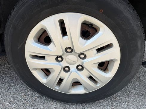 Used 2018 Dodge Grand Caravan SE w/ UConnect Hands-Free Group FWD image 14
