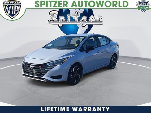 New 2025 Nissan Versa SR w/ Trunk Package FWD image 4