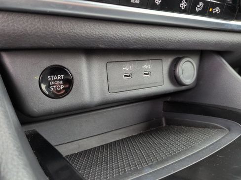 Used 2025 Nissan Rogue SV FWD image 21