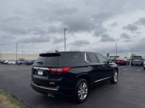 Used 2020 Chevrolet Traverse High Country w/ LPO, Floor Liner Package image 5