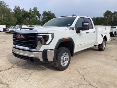 New 2025 GMC Sierra 2500 Pro w/ Convenience Package