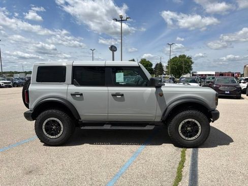 New 2026 Ford Bronco Badlands AWD/4WD image 6
