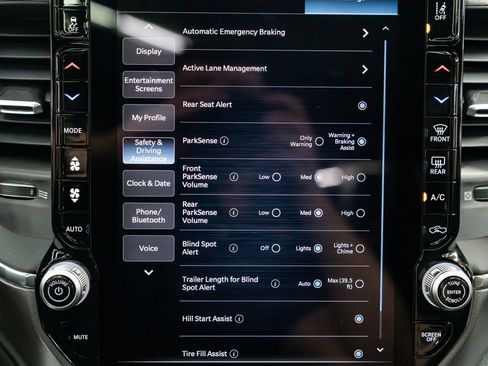 New 2026 RAM 1500 Laramie AWD/4WD image 20