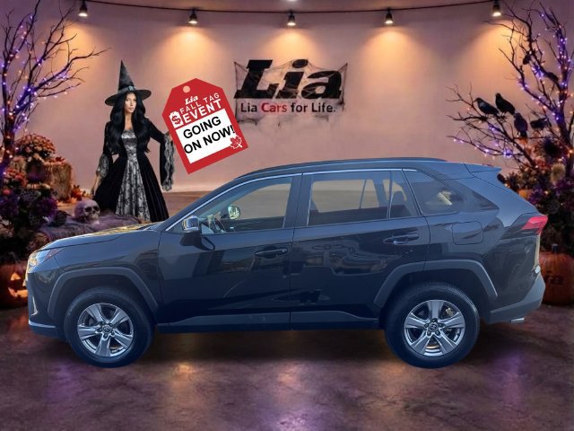 Used 2024 Toyota RAV4 XLE AWD/4WD image 6
