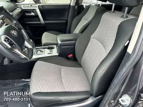 Used 2019 Toyota 4Runner SR5 AWD/4WD image 12