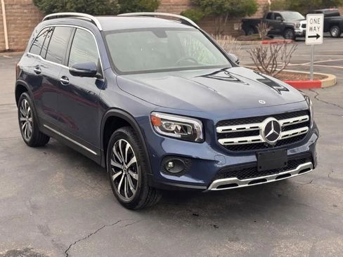 Used 2022 Mercedes-Benz GLB 250 image 8