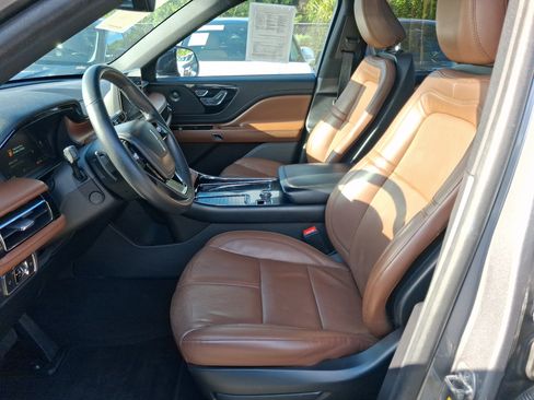 Certified 2022 Lincoln Aviator Reserve w/ Elements Package Plus RWD image 12
