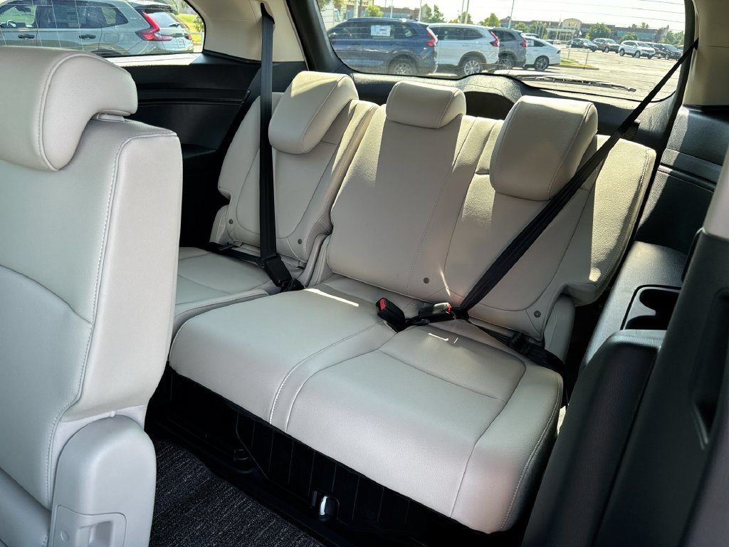 New 2027 Honda Odyssey EX-L image 23