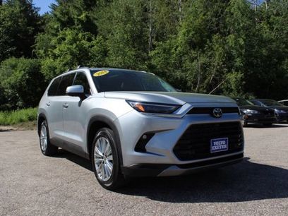 Used 2024 Toyota Grand Highlander AWD