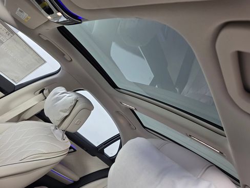 New 2026 Mercedes-Benz S 500 4MATIC image 9