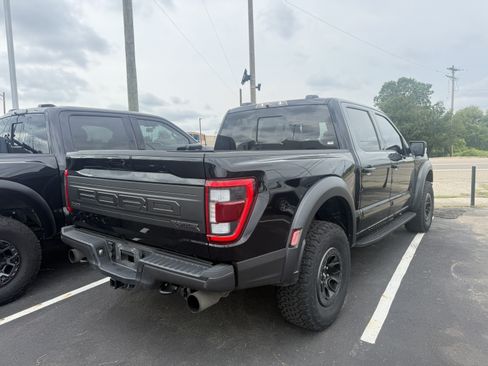 Used 2021 Ford F150 Raptor w/ Equipment Group 801A High AWD/4WD image 3