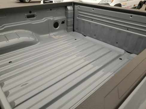 Used 2024 Nissan Frontier PRO-4X w/ Off-Road Protection Package AWD/4WD image 10