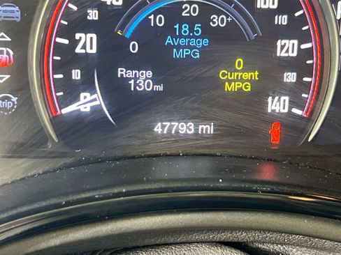 Used 2022 Dodge Durango SXT image 12