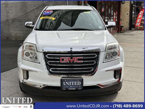 Used 2017 GMC Terrain SLT w/ Driver Alert Package I image 9