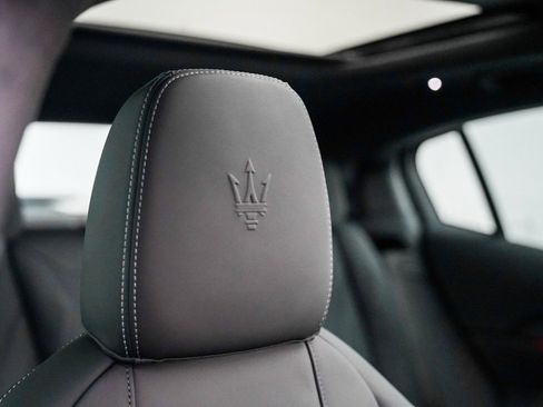 New 2025 Maserati Grecale Modena image 42