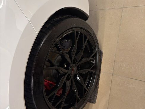 Used 2025 Chevrolet Corvette Stingray Premium Conv w/ Z51 Performance Package image 20