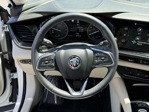 Certified 2022 Buick Envision Avenir w/ Technology Package II AWD/4WD image 14