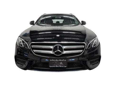 Used 2017 Mercedes-Benz E 400 4MATIC Wagon image 8