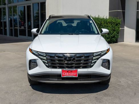 Used 2022 Hyundai Tucson Limited AWD/4WD image 2