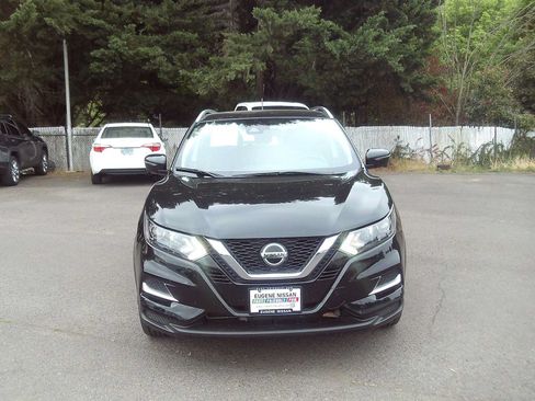 Used 2020 Nissan Rogue Sport SL AWD/4WD image 8