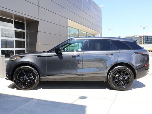 Certified 2026 Land Rover Range Rover Velar Dynamic SE AWD/4WD image 11