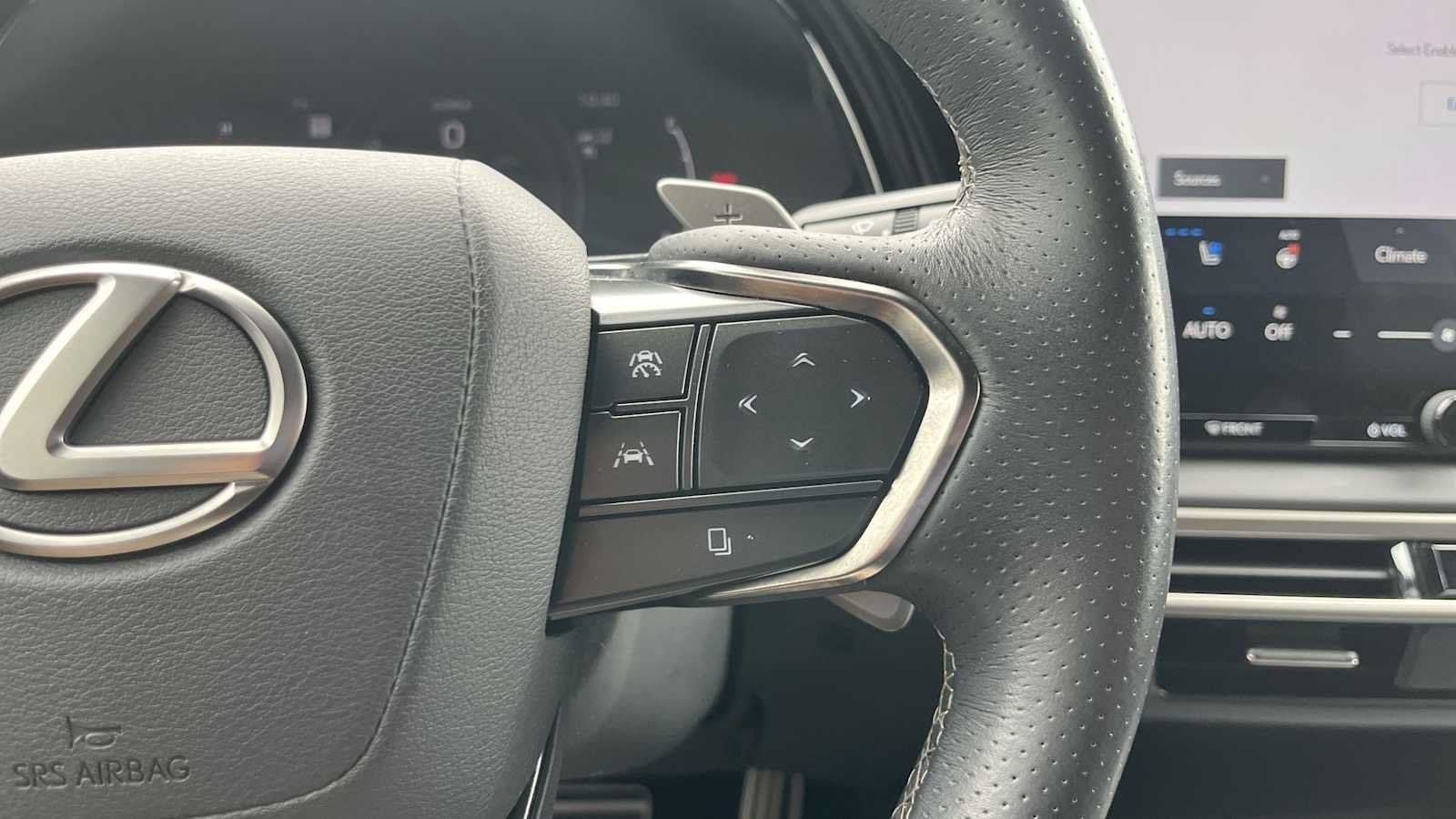 Used 2023 Lexus RX 500h F Sport w/ Cold Area Package AWD/4WD image 42