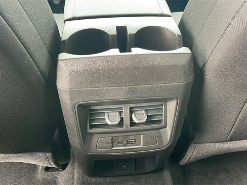 New 2026 GMC Canyon Elevation w/ Convenience Package image 16