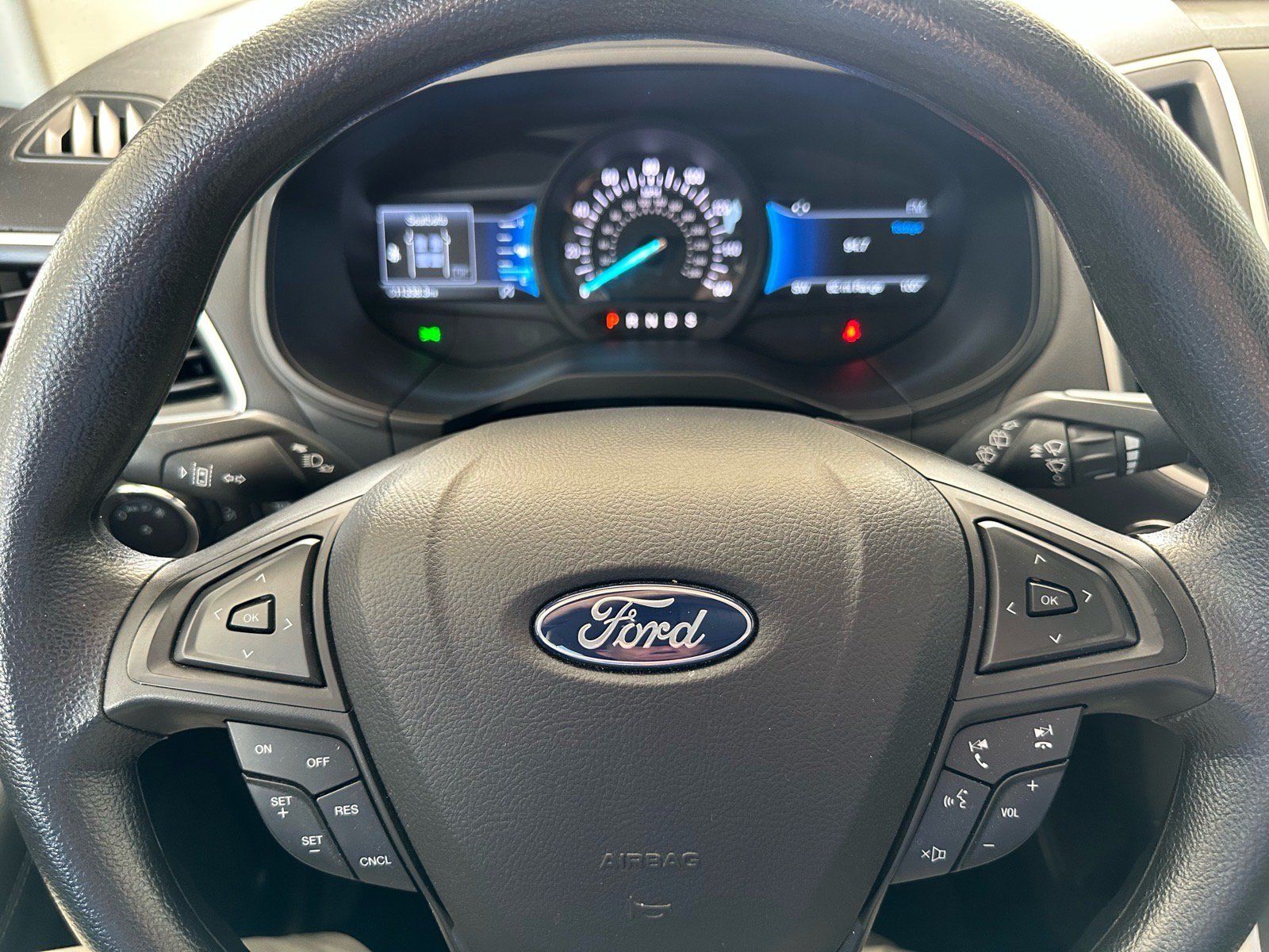 Certified 2024 Ford Edge SE w/ Black Appearance Package AWD/4WD image 28
