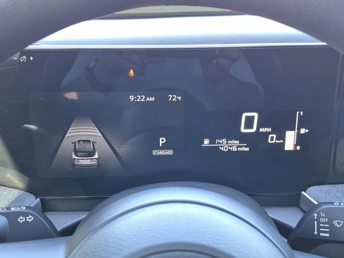 Certified 2025 Nissan Kicks SV AWD/4WD image 31