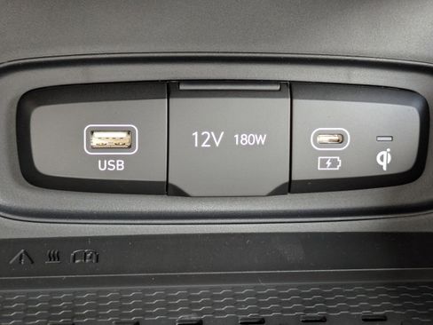 New 2026 Hyundai Venue SEL image 26