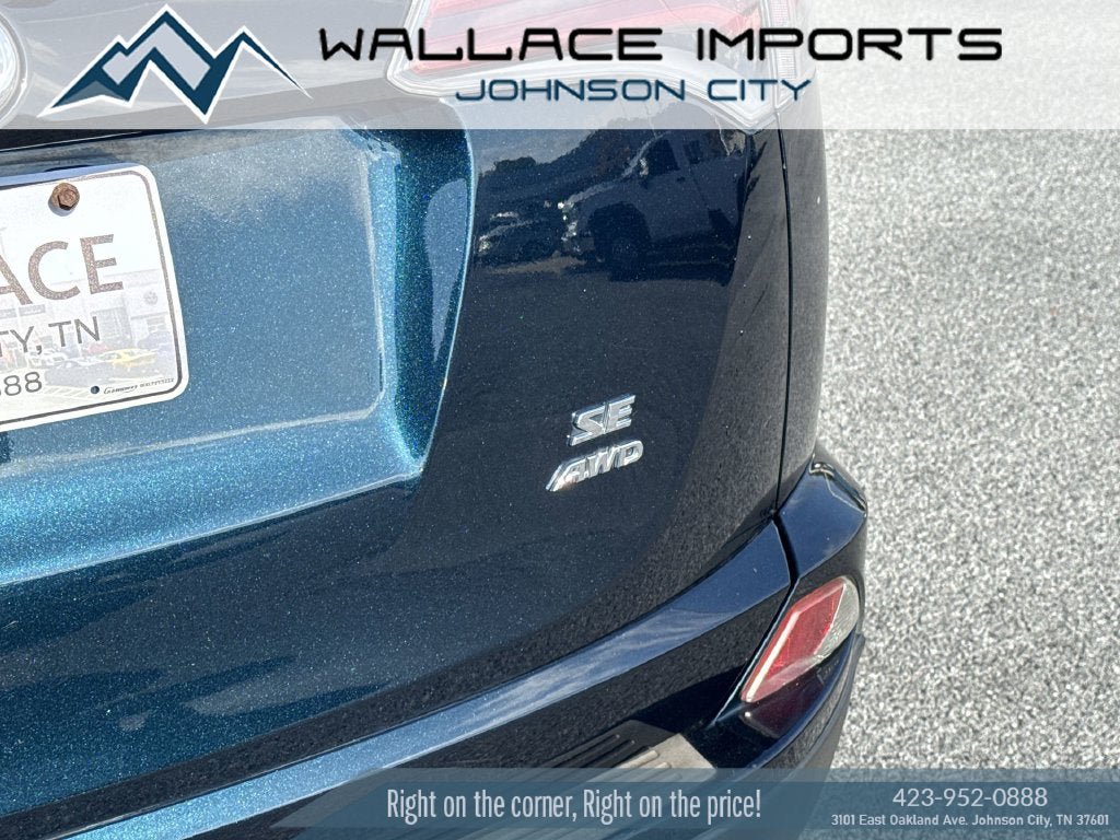 Used 2017 Toyota RAV4 SE AWD/4WD image 11