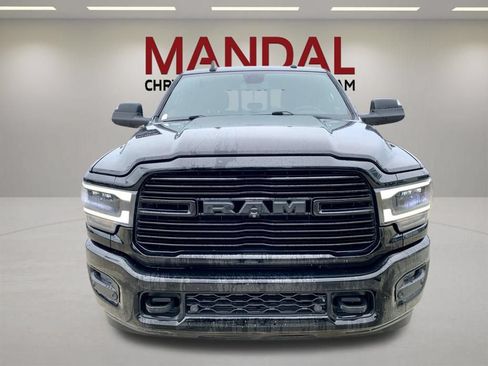 Used 2019 RAM 2500 Laramie w/ Black Appearance Package AWD/4WD image 2