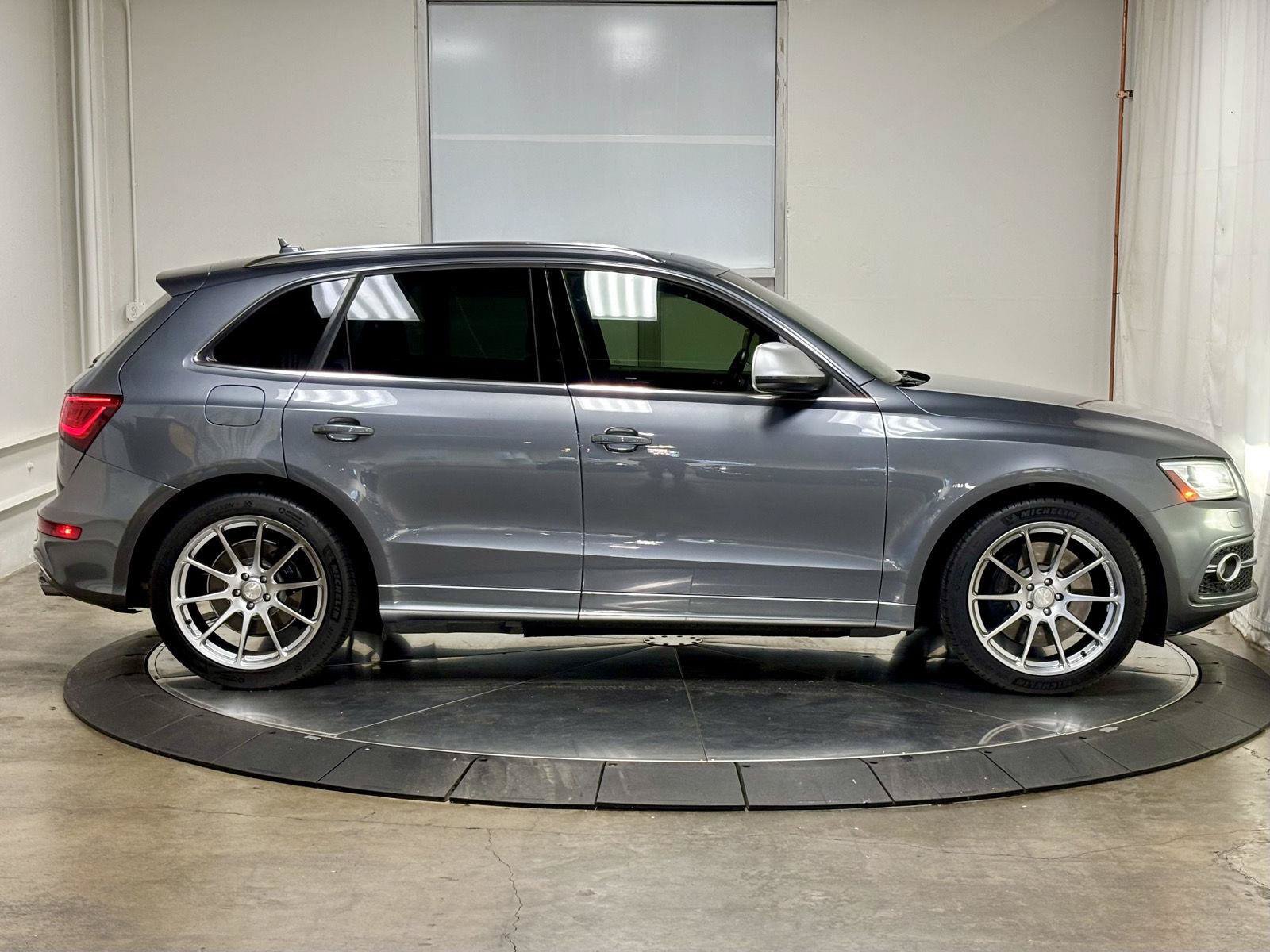 Used 2014 Audi SQ5 Premium Plus AWD/4WD image 10