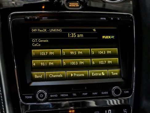 Used 2016 Bentley Continental GT image 35