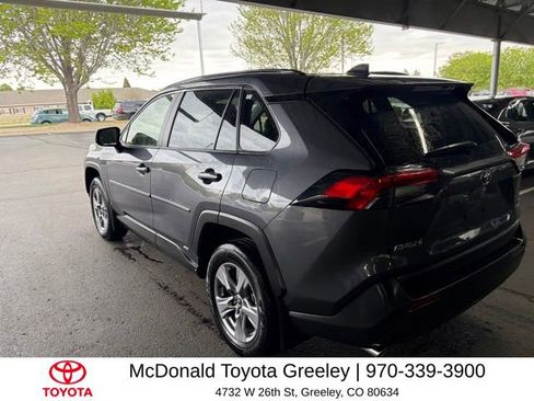 Used 2025 Toyota RAV4 LE AWD/4WD image 10