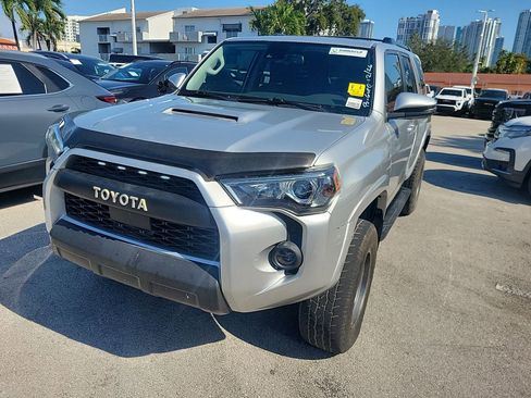 Used 2021 Toyota 4Runner TRD Off-Road Premium image 3