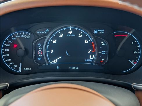 Used 2013 SRT Viper GTS w/ GTS Laguna Interior Pkg image 32