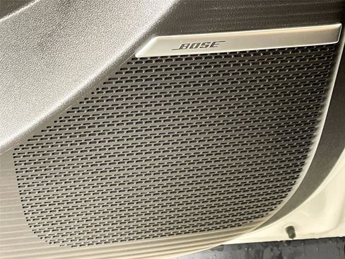 Used 2025 Hyundai Santa Fe Limited image 21