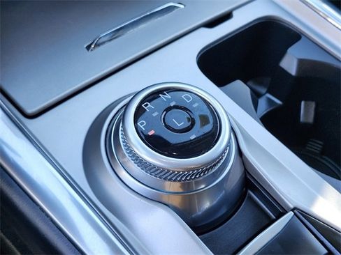 Certified 2022 Ford Explorer XLT w/ Equipment Group 202A image 28