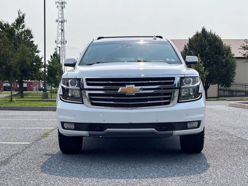 Used 2016 Chevrolet Tahoe LT w/ Luxury Package AWD/4WD image 3