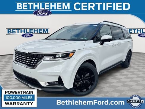 Used 2023 Kia Carnival SX Prestige image 1