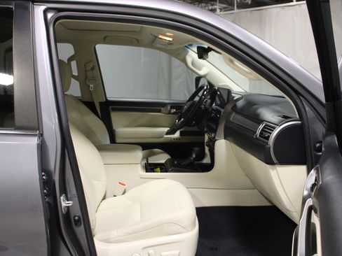 Used 2022 Lexus GX 460 Premium w/ Premium Plus Package AWD/4WD image 8