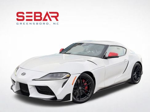 Used 2020 Toyota Supra Launch Edition w/ Driver Assist Package RWD image 3