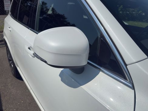 Certified 2023 Volvo XC90 B5 Core w/ Protection Package Premier image 10