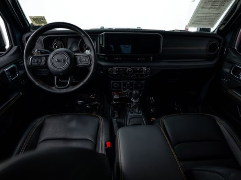 Used 2024 Jeep Wrangler Unlimited Rubicon 392 image 16