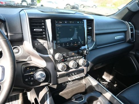 Used 2024 RAM 1500 Laramie image 29