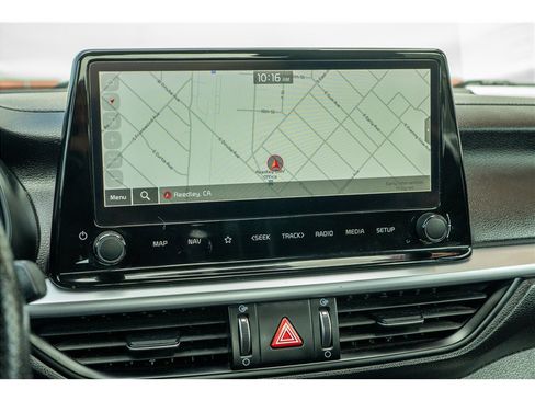 Used 2023 Kia Forte LXS w/ LXS Technology Package FWD image 18