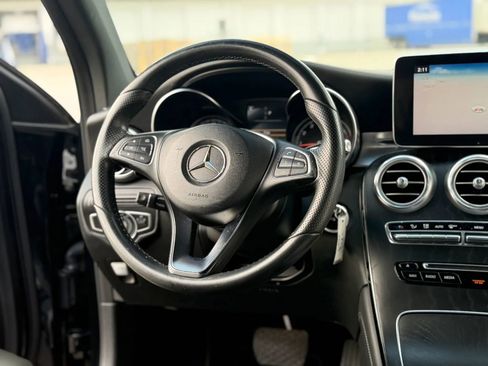 Used 2017 Mercedes-Benz GLC 300 w/ Premium 2 Package image 23