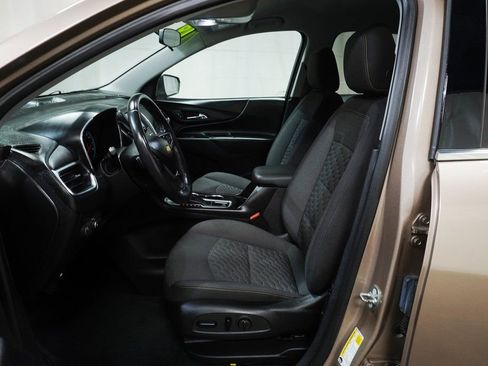Used 2018 Chevrolet Equinox LT image 11