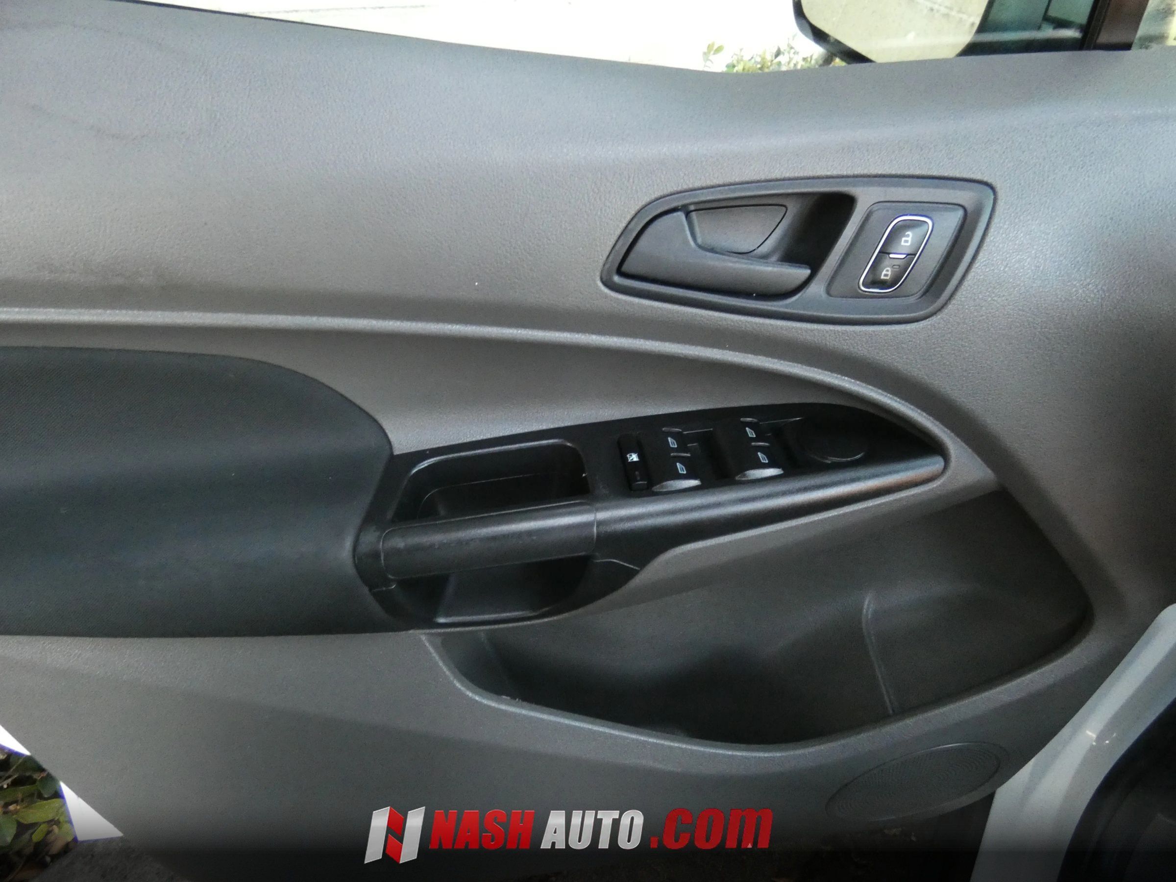 Used 2019 Ford Transit Connect XL FWD image 48